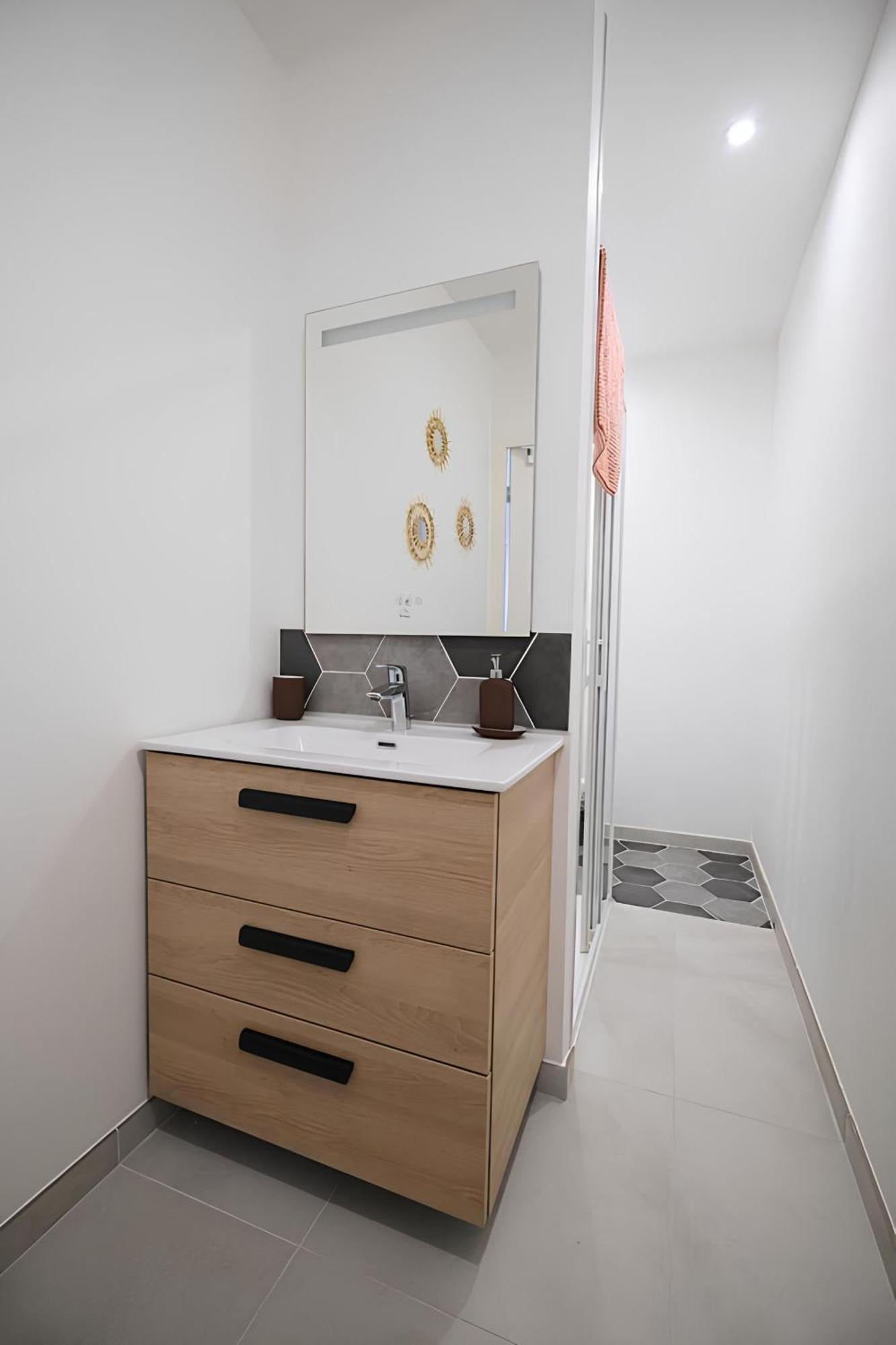 Dewailly, 2 Chambres, 3 Lits, Elegant, 700M Centre Ville Amiens Exterior foto